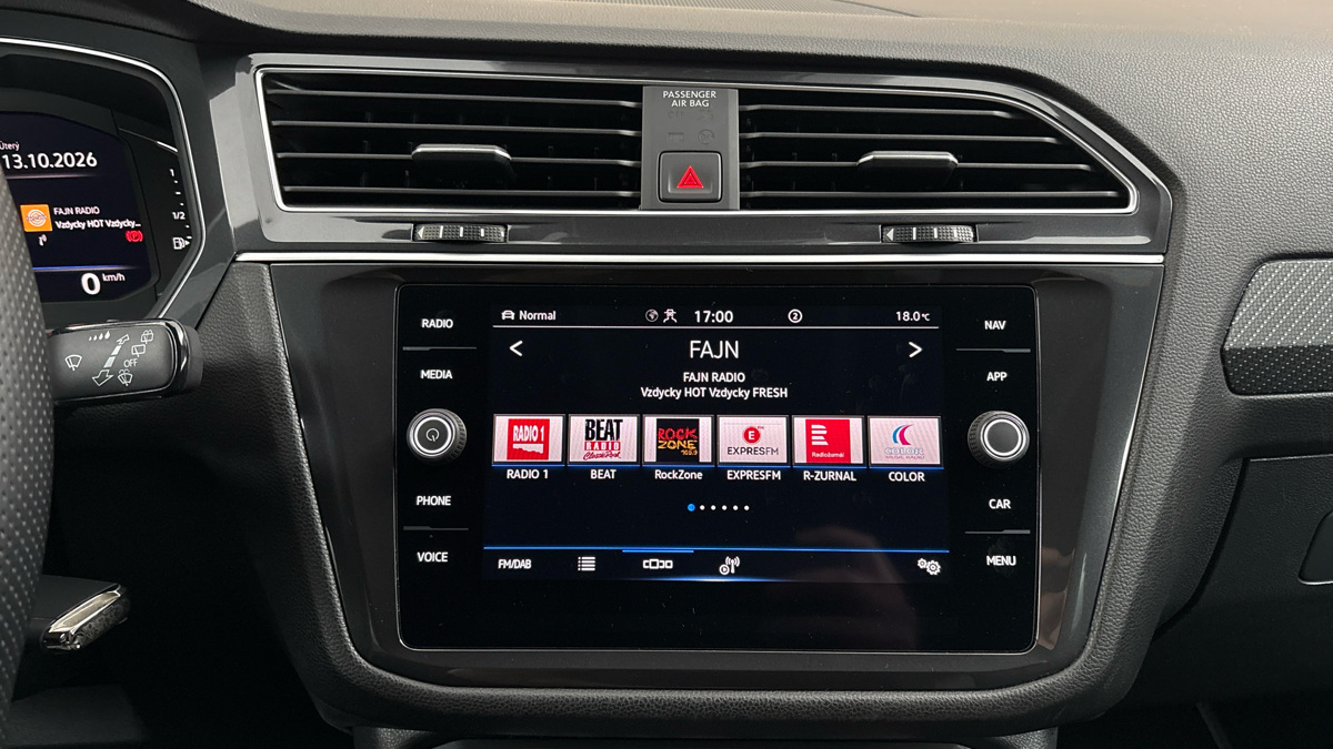 Volkswagen Tiguan Allspace - 11