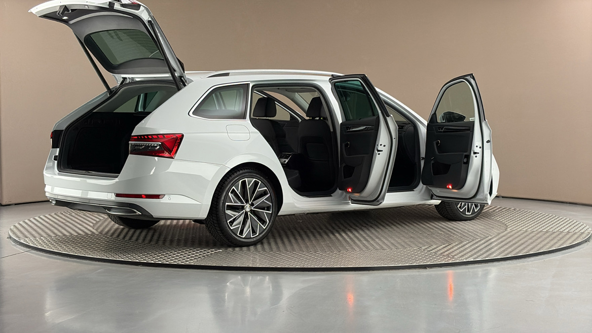 Škoda Superb - 6