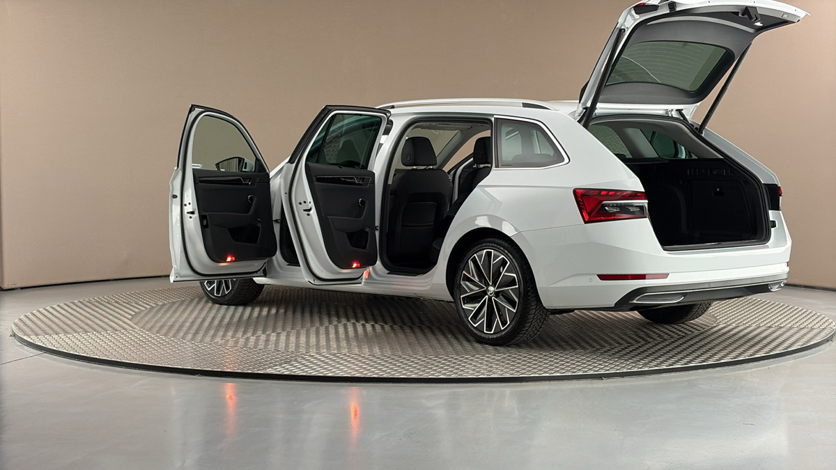 Škoda Superb - 7