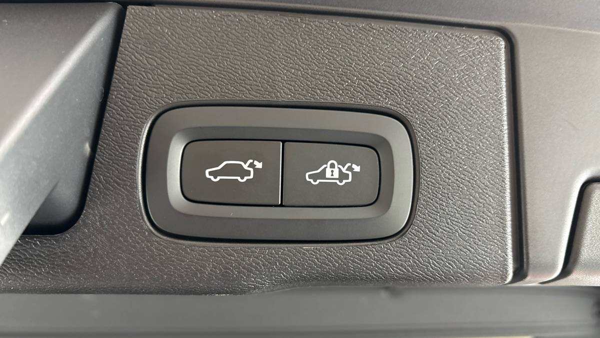 Volvo XC60 - 21