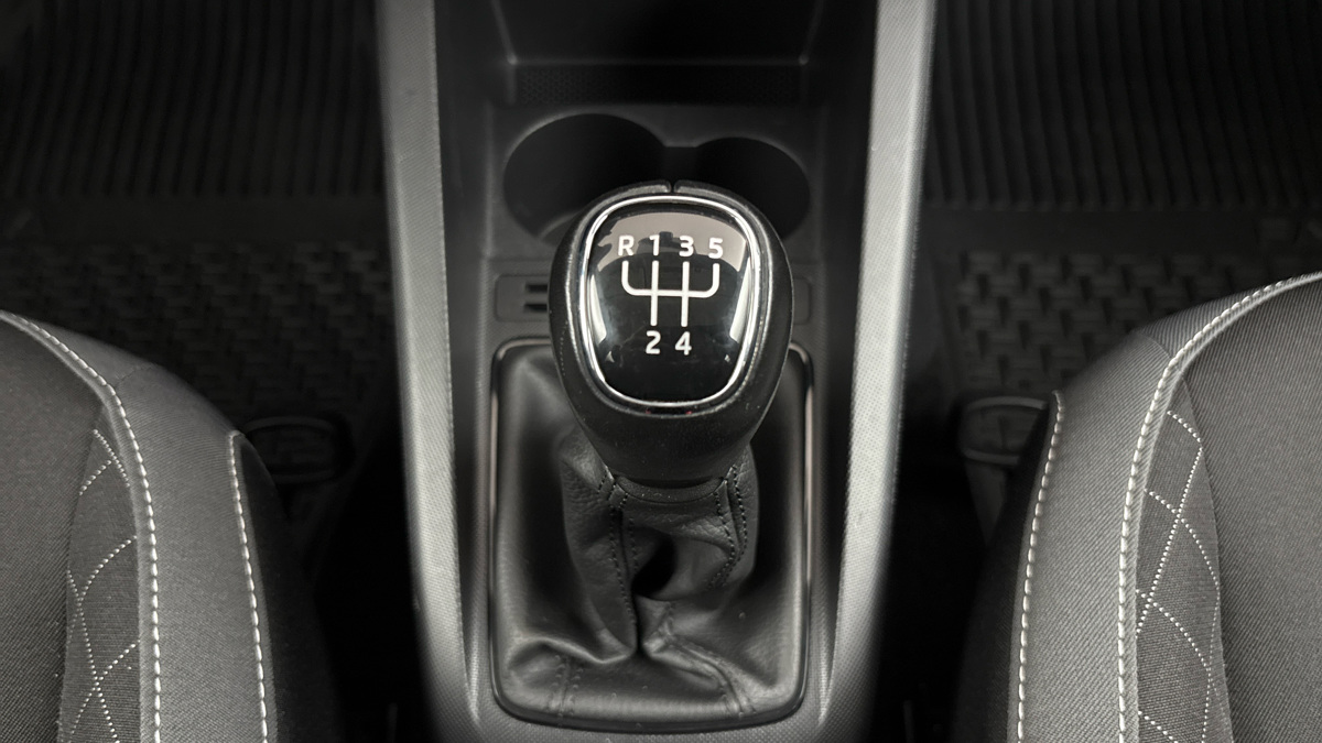 Škoda Fabia - 22