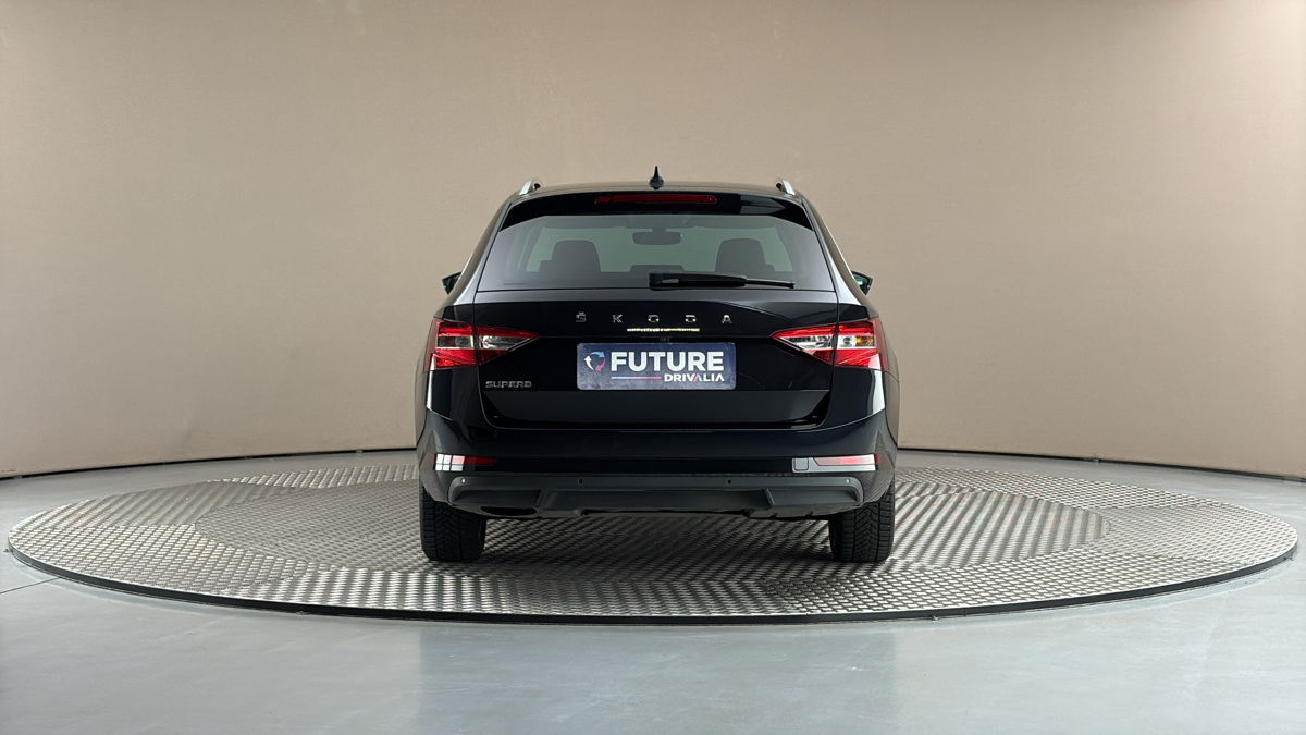 Škoda Superb - 5