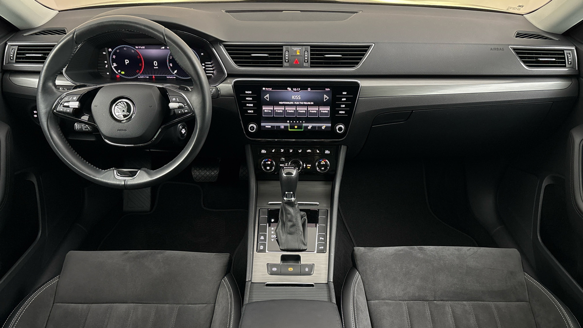 Škoda Superb - 8