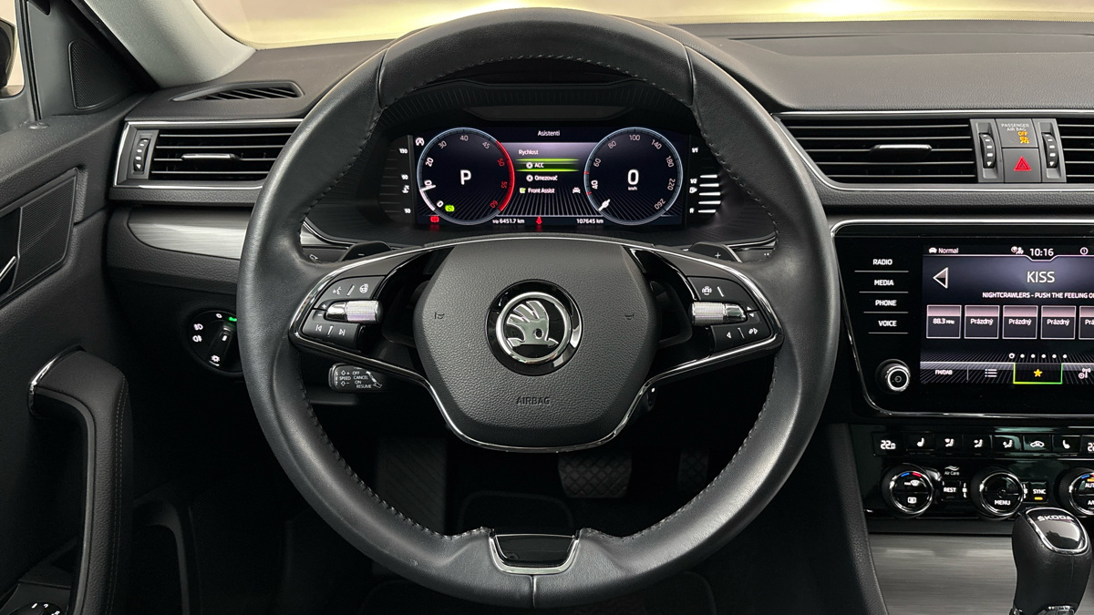 Škoda Superb - 9