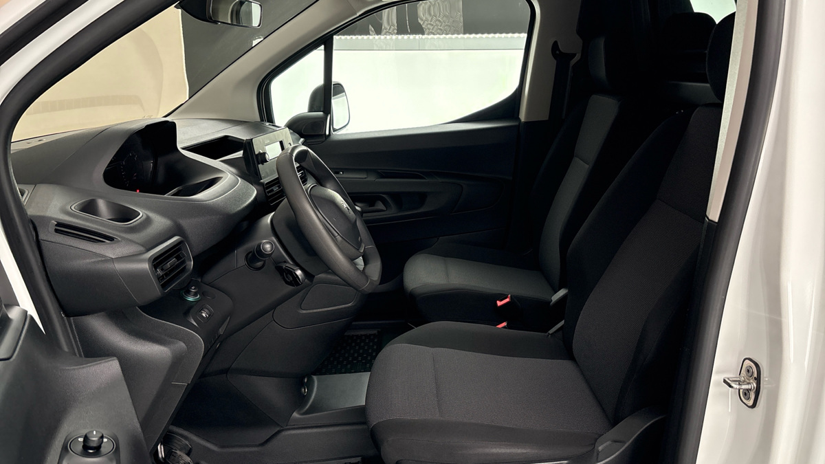 Peugeot Partner - 8