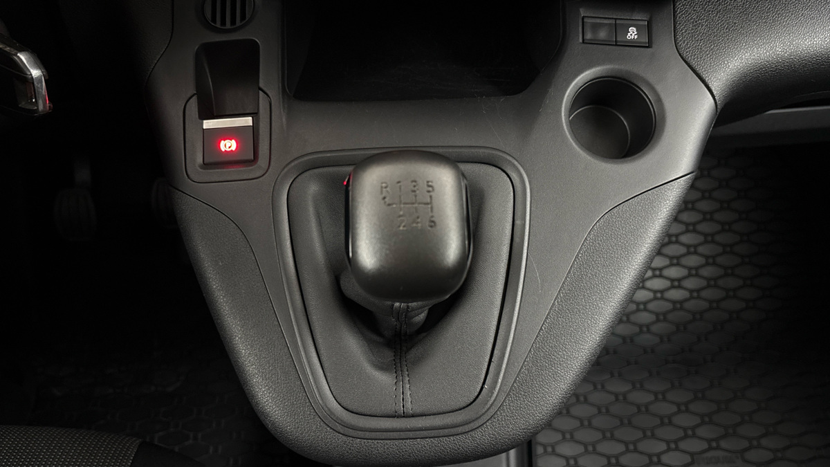 Peugeot Partner - 13