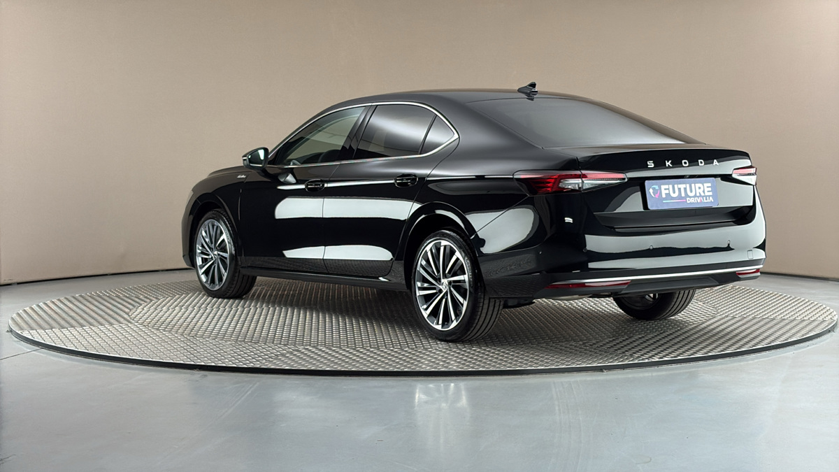 Škoda Superb - 2