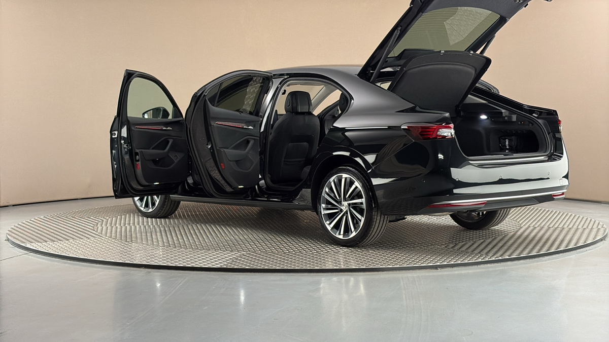 Škoda Superb - 7