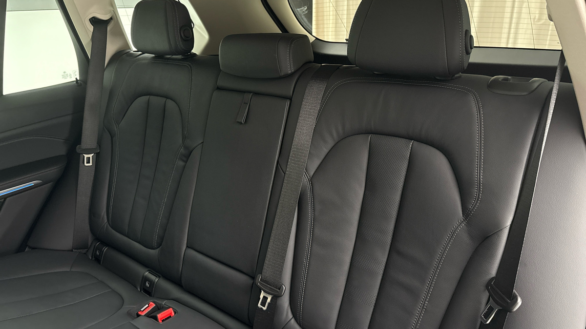 BMW X5 - 16