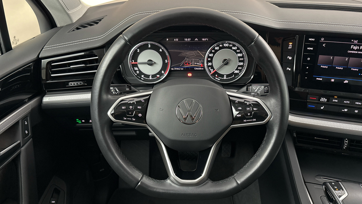 Volkswagen Touareg - 9
