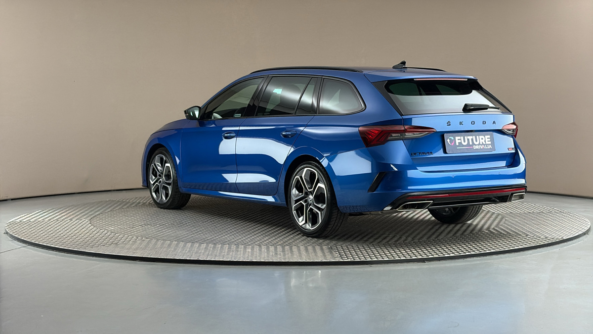 Škoda Octavia - 2