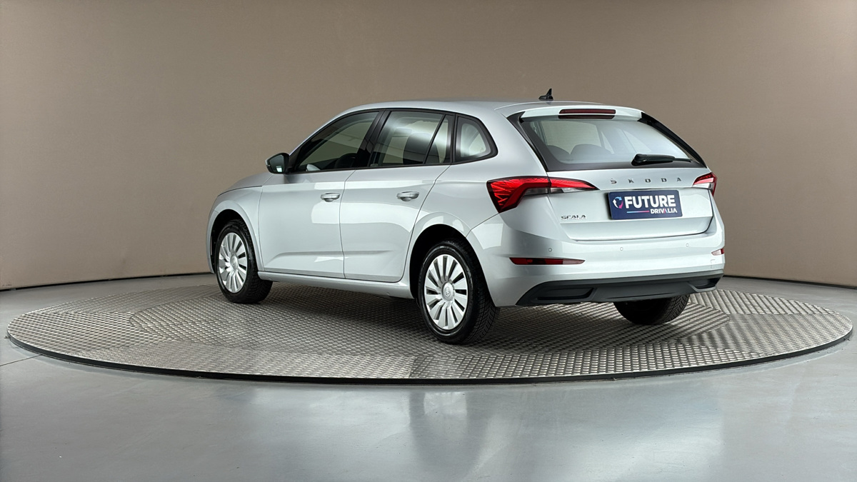 Škoda Scala - 2