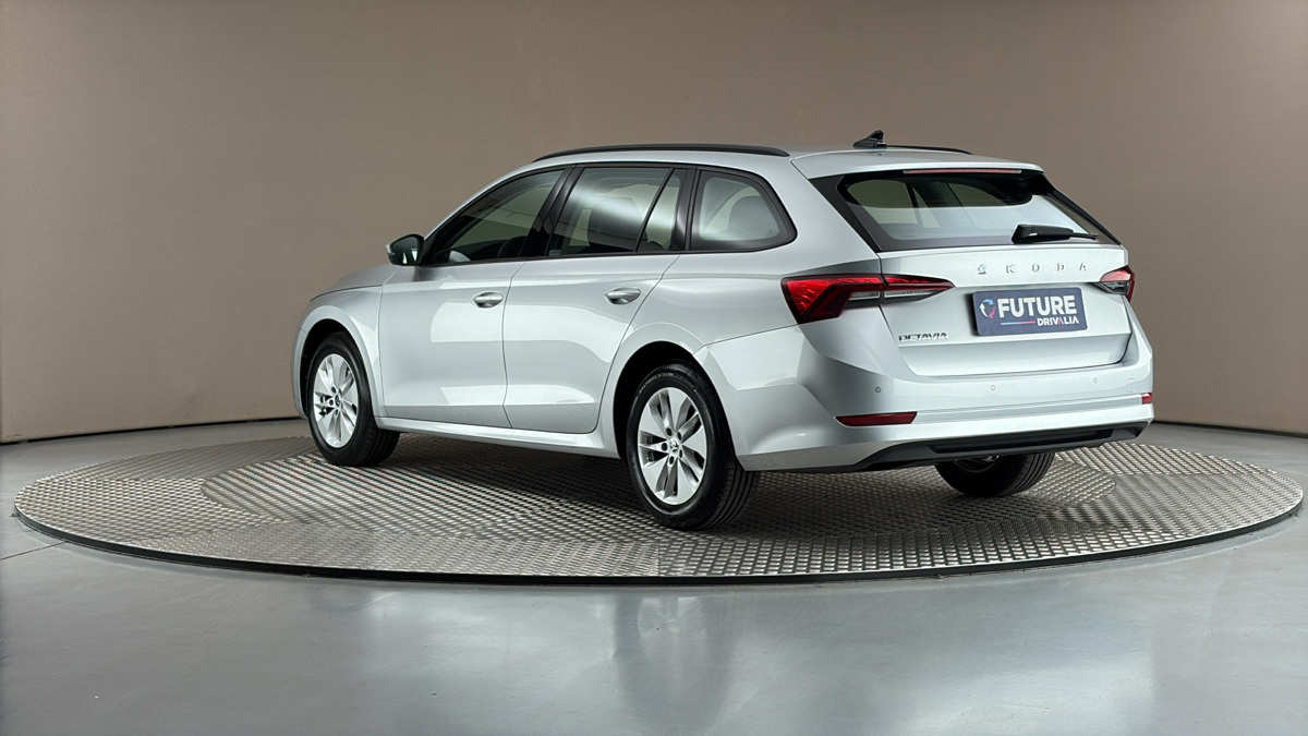 Škoda Octavia - 2