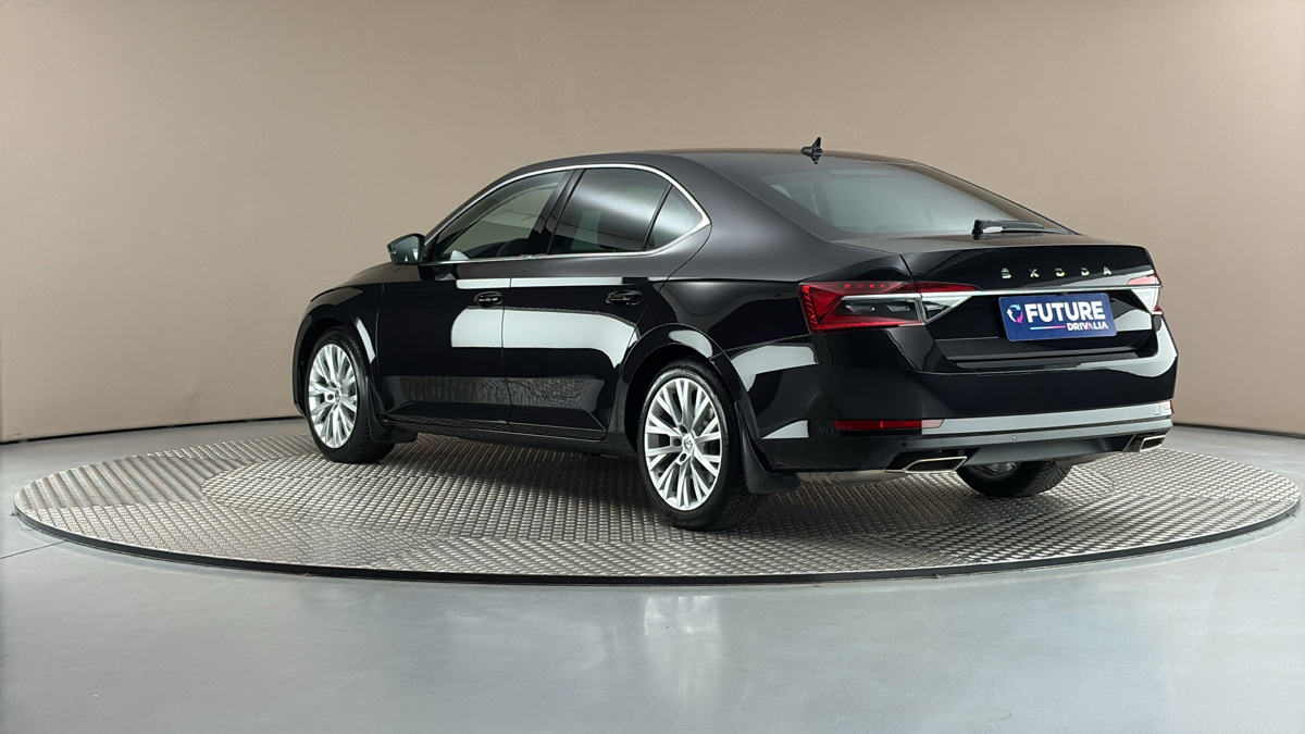 Škoda Superb - 2