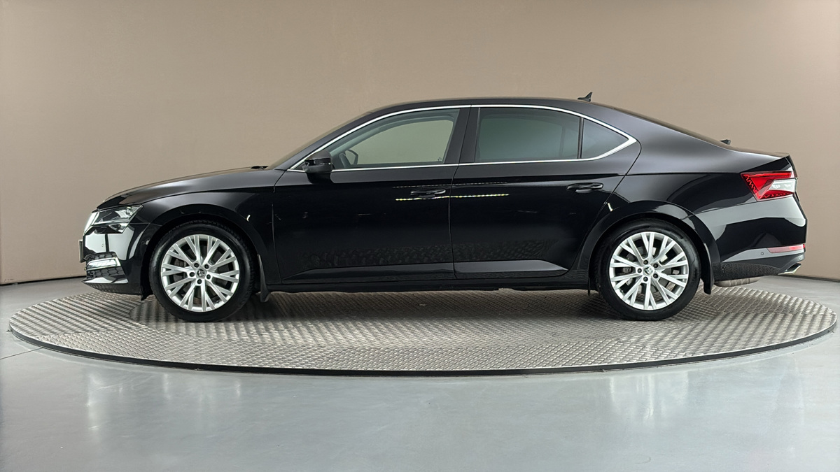 Škoda Superb - 4