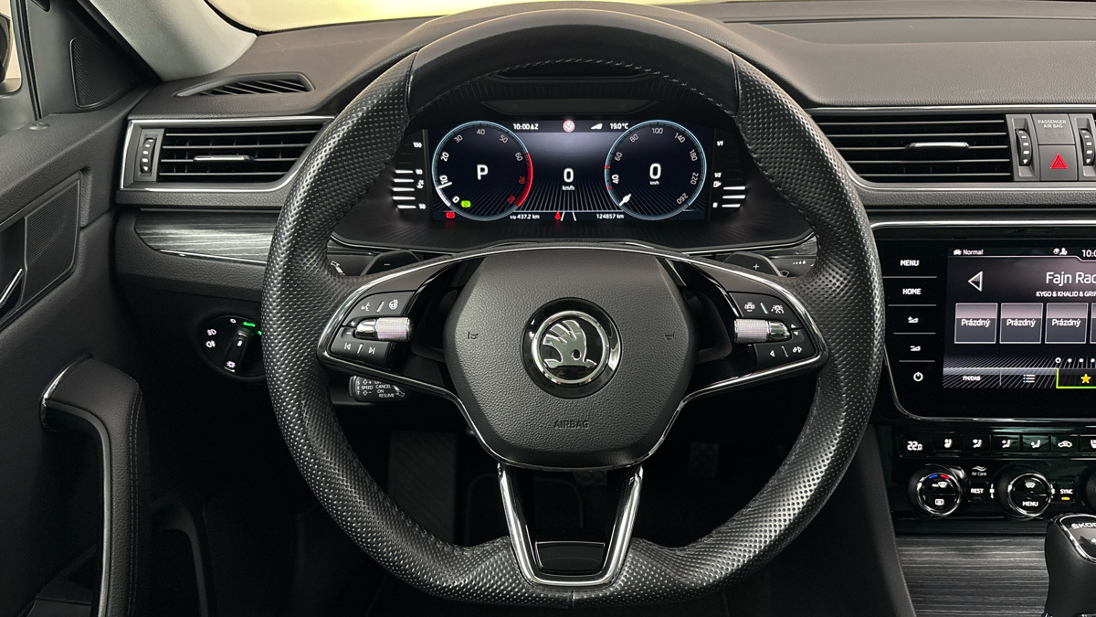Škoda Superb - 9