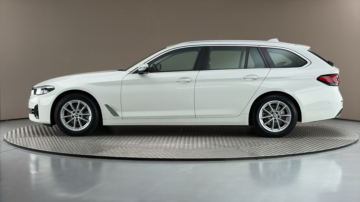 BMW Řada 5 - 4