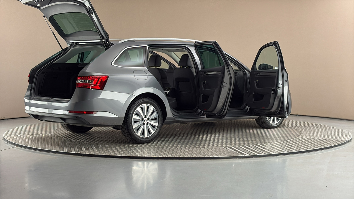 Škoda Superb - 6