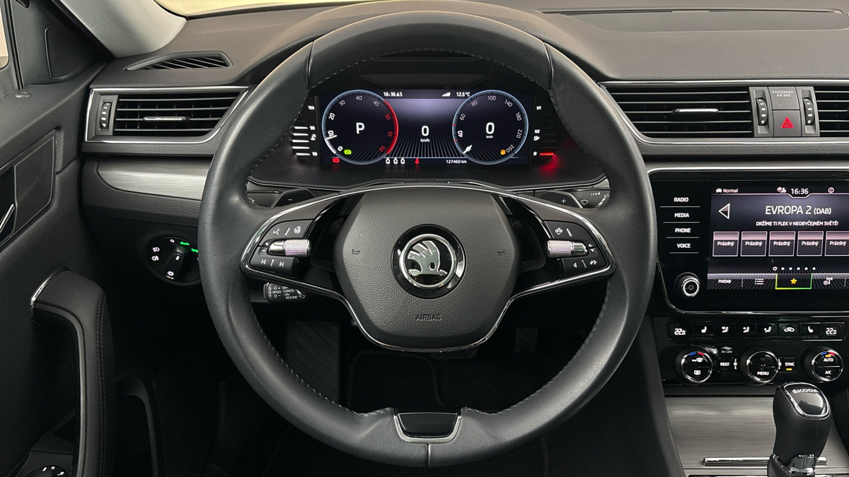 Škoda Superb - 9