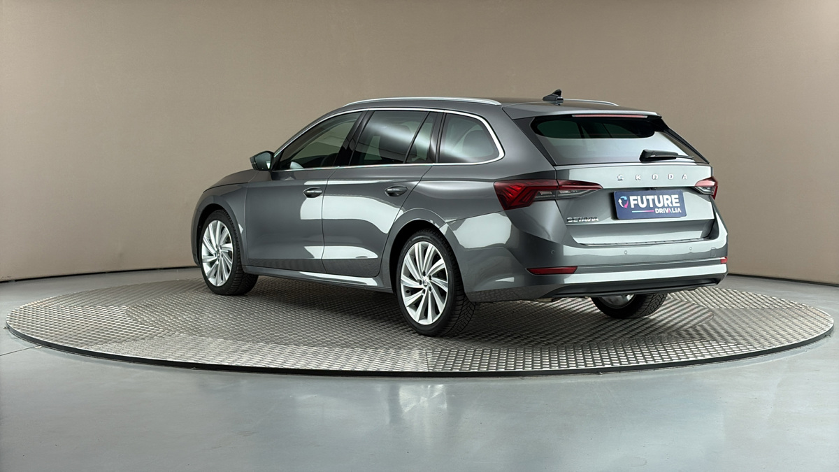 Škoda Octavia - 2