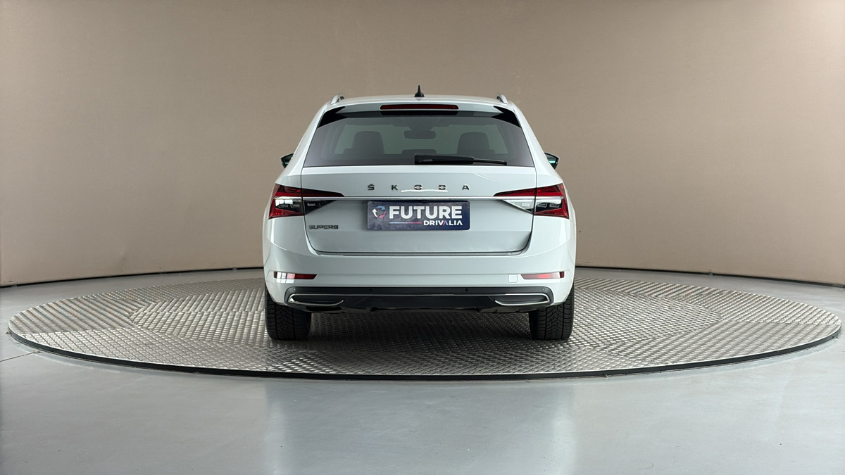 Škoda Superb - 5