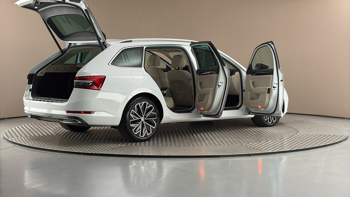 Škoda Superb - 6