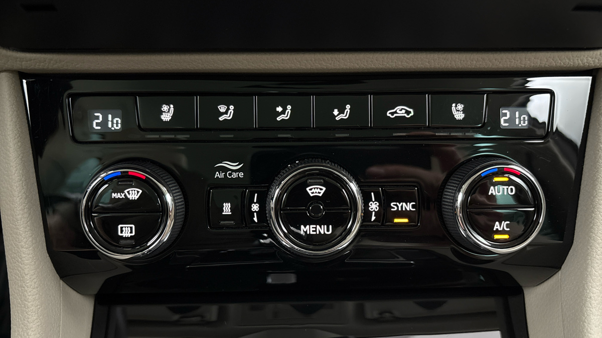 Škoda Superb - 13