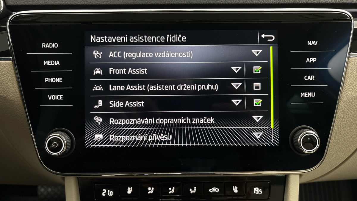 Škoda Superb - 30