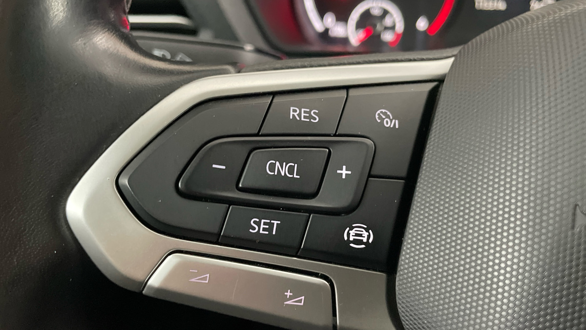 Volkswagen Caddy - 14