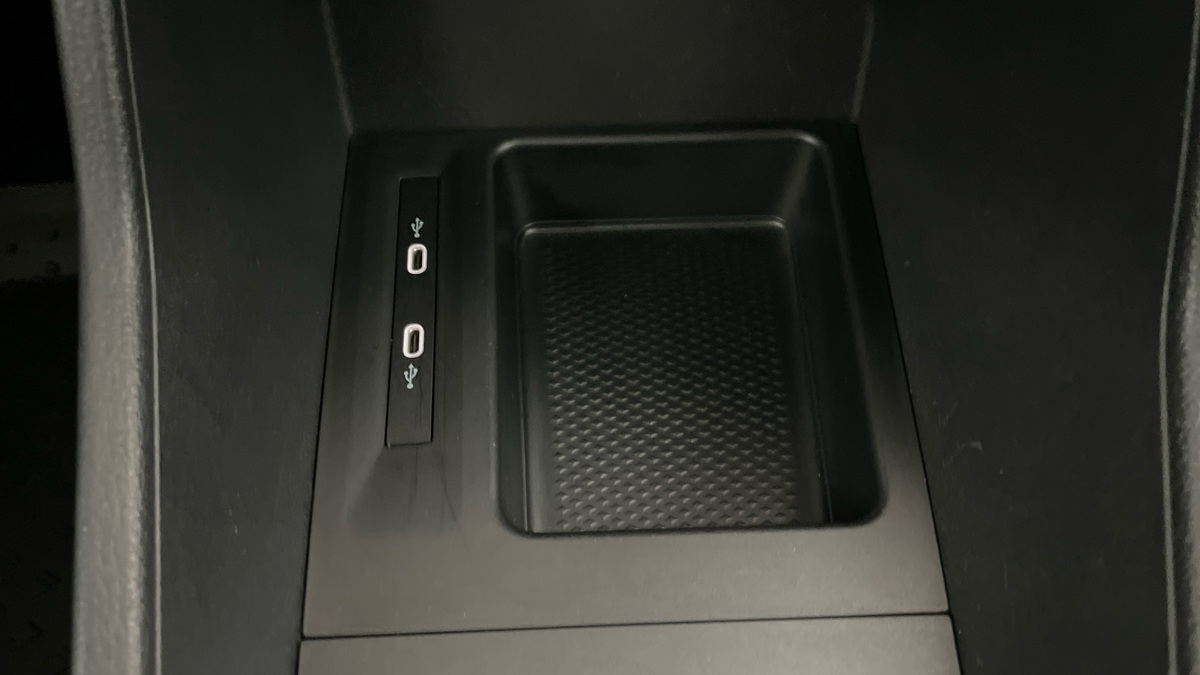 Volkswagen Caddy - 21