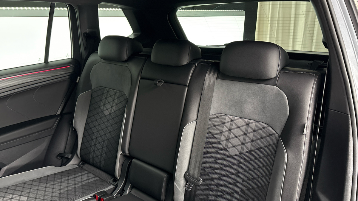 Volkswagen Tiguan Allspace - 16