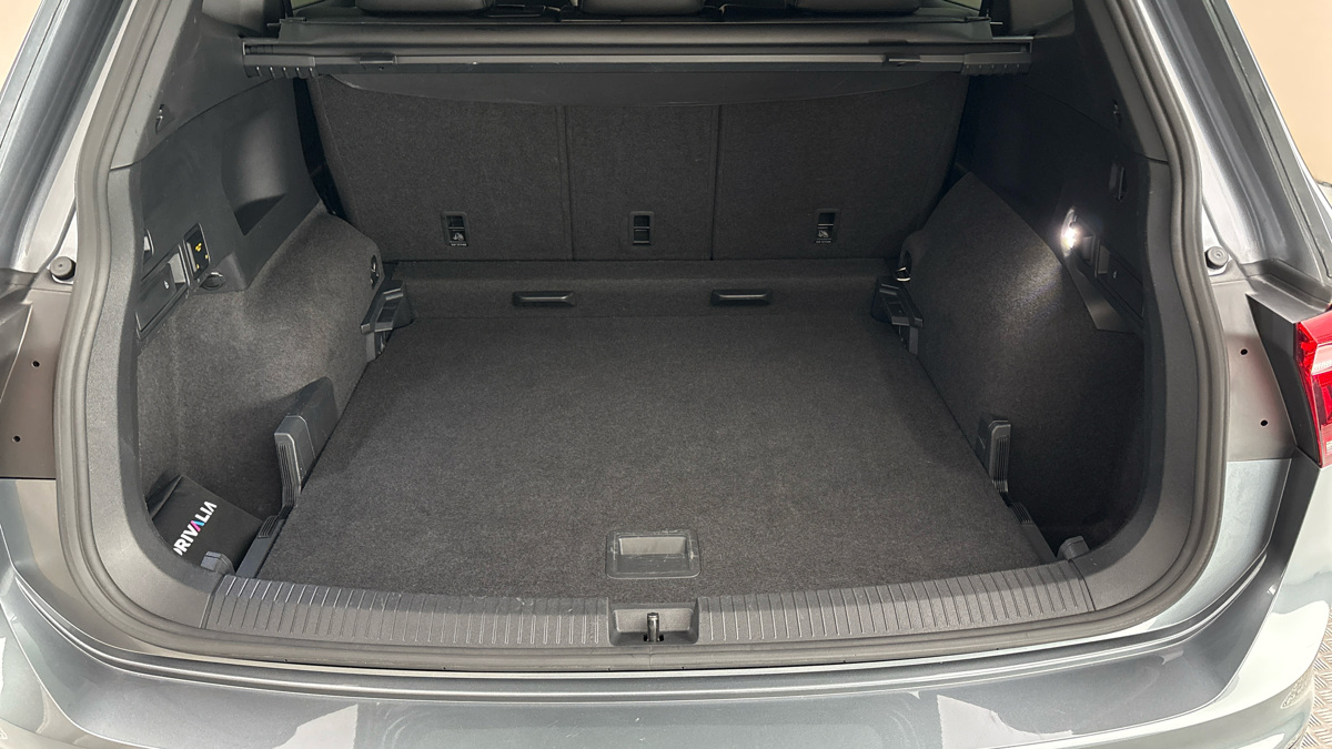 Volkswagen Tiguan Allspace - 17