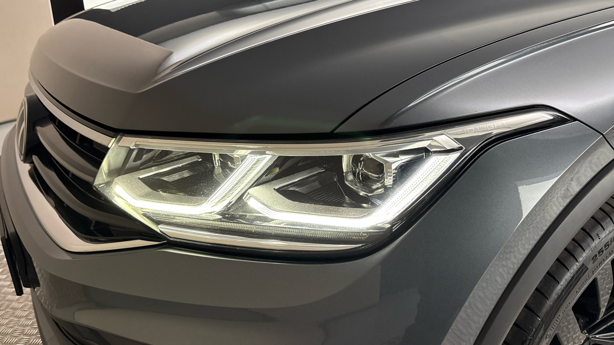 Volkswagen Tiguan Allspace - 18