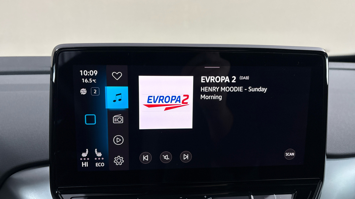 Volkswagen ID.4 - 11