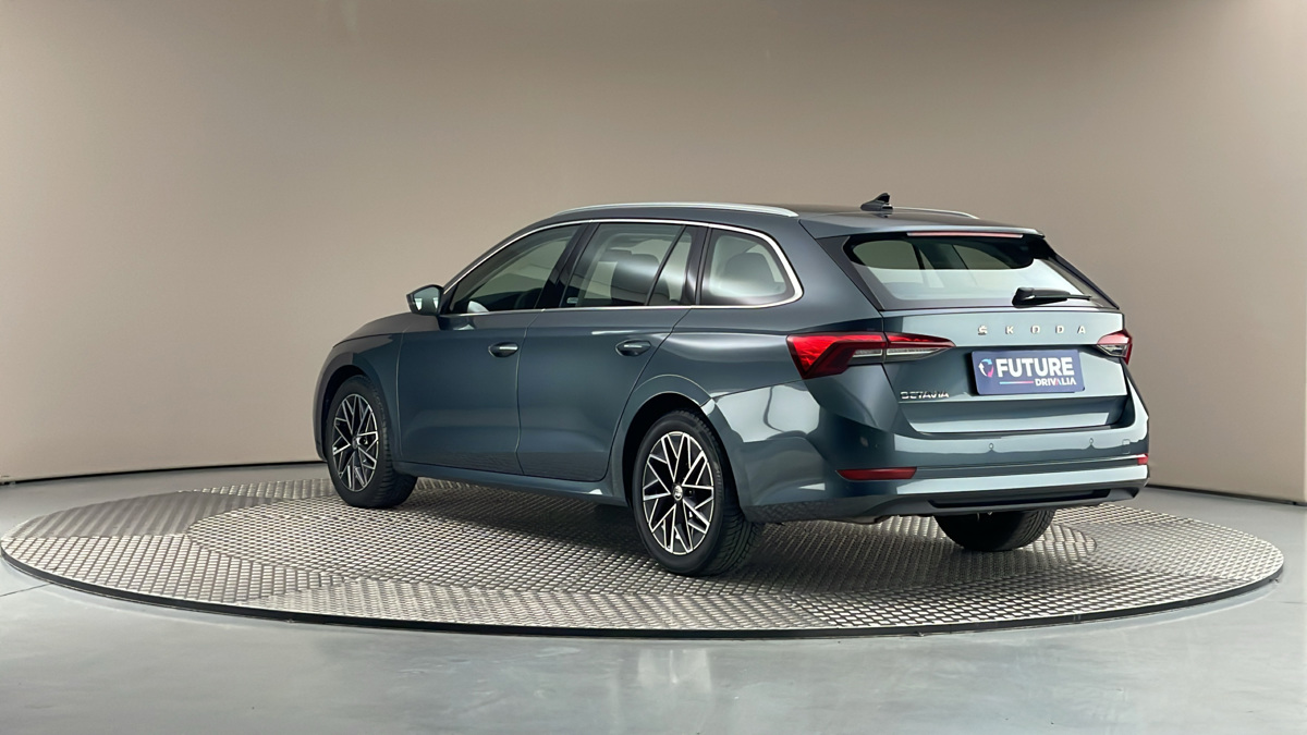 Škoda Octavia - 2