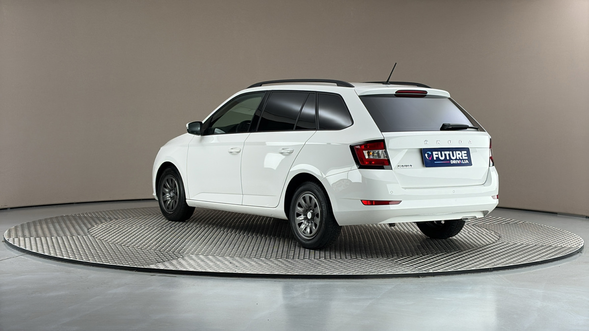 Škoda Fabia - 2