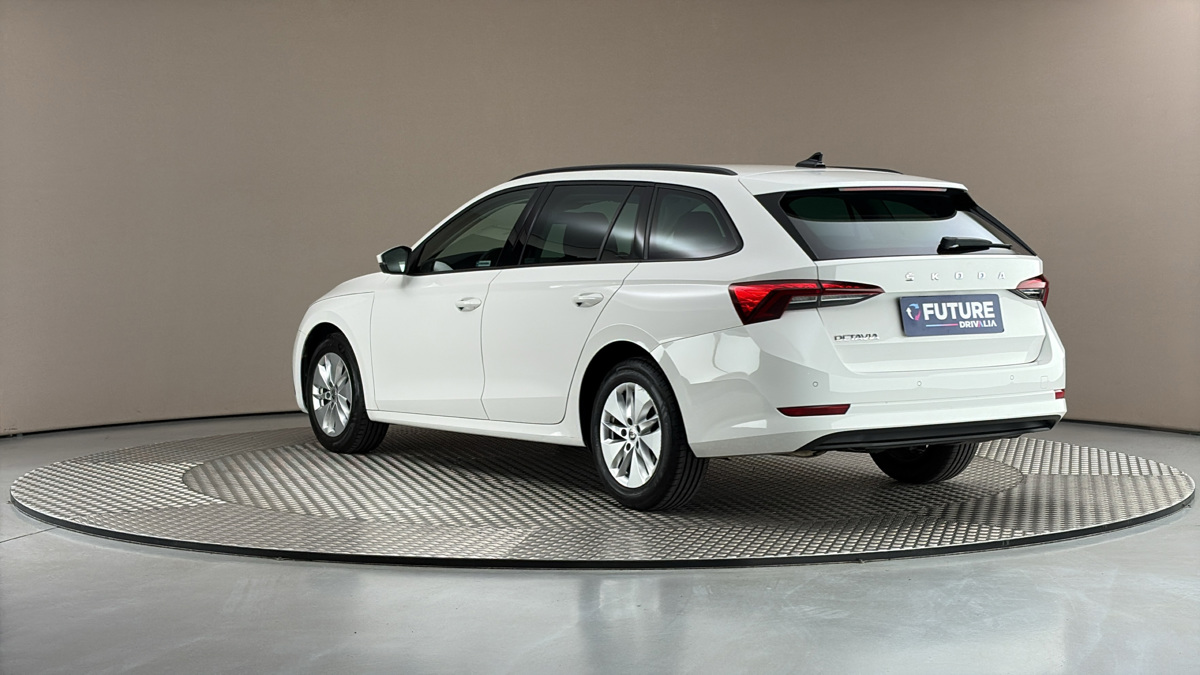 Škoda Octavia - 2