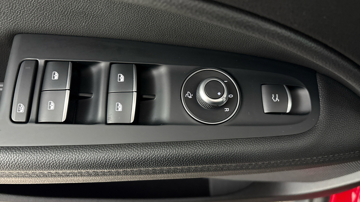 Alfa Romeo Stelvio - 21