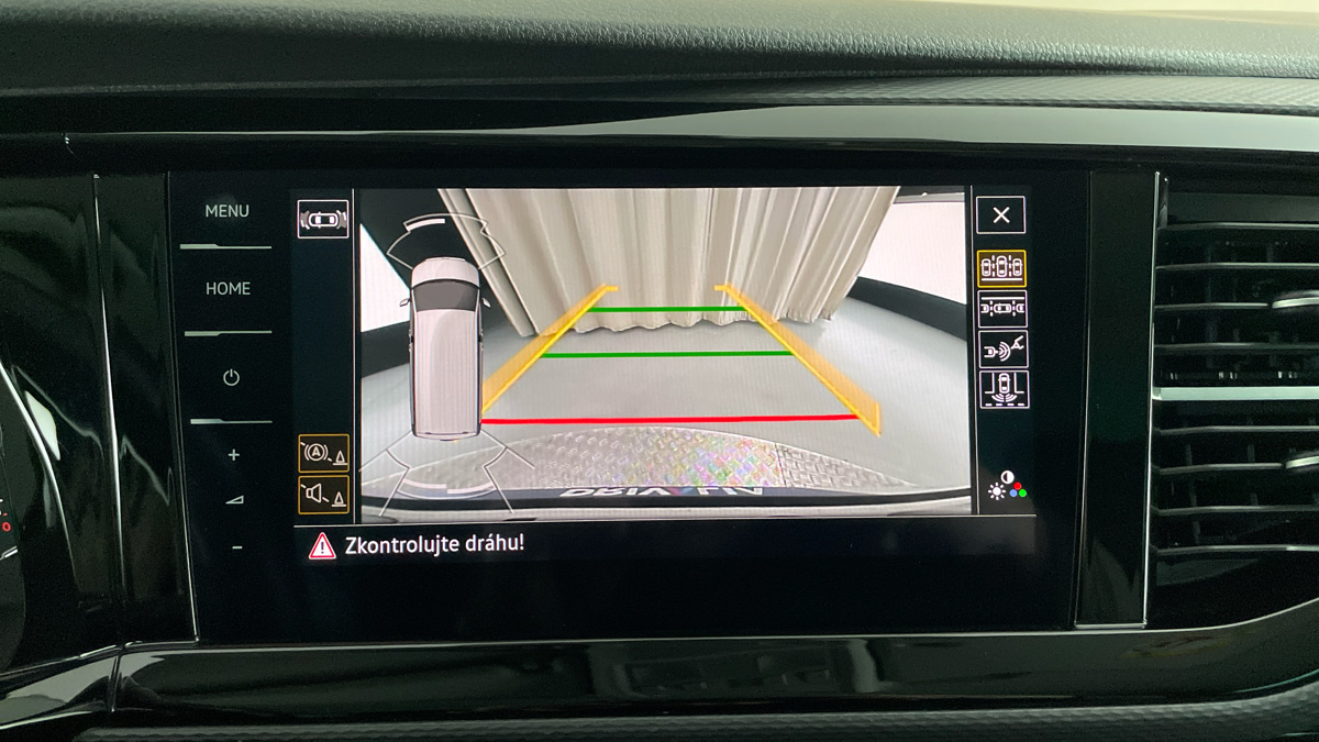 Volkswagen Multivan - 12