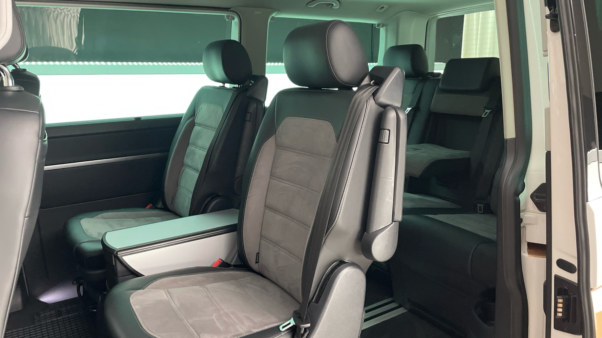 Volkswagen Multivan - 16