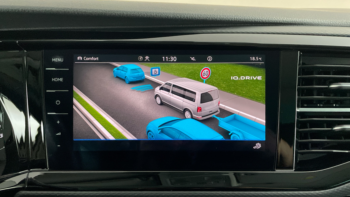 Volkswagen Multivan - 25