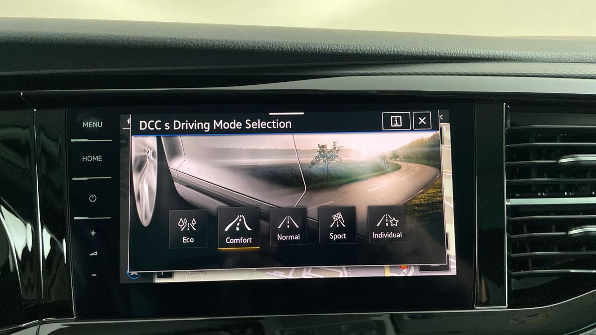 Volkswagen Multivan - 28