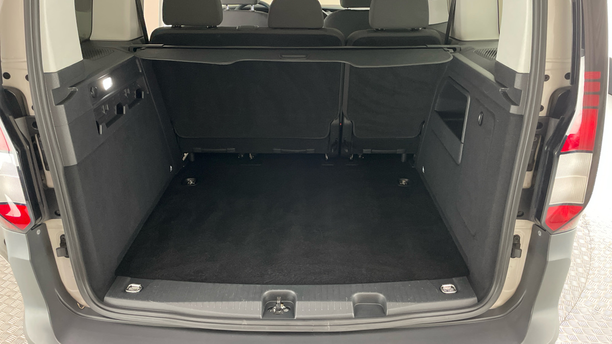 Volkswagen Caddy - 17