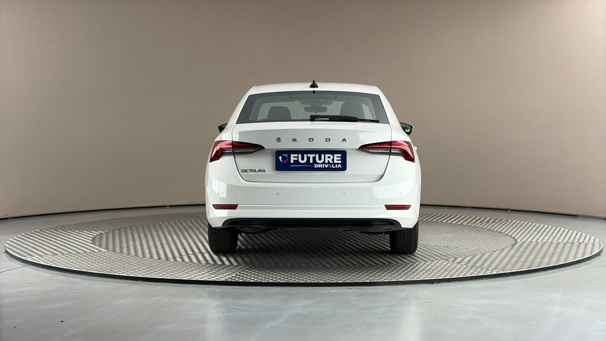 Škoda Octavia - 5