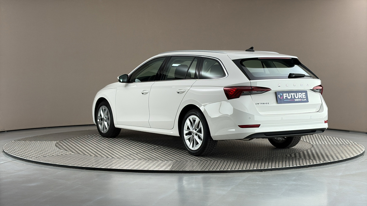 Škoda Octavia - 2