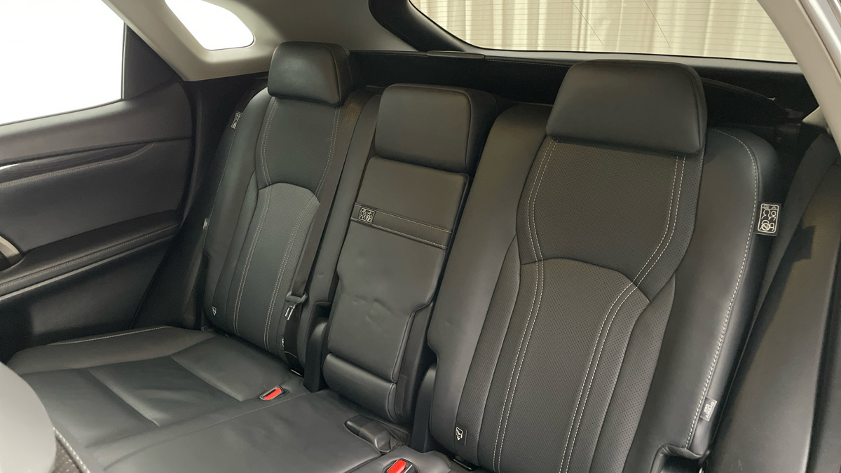 Lexus RX - 16