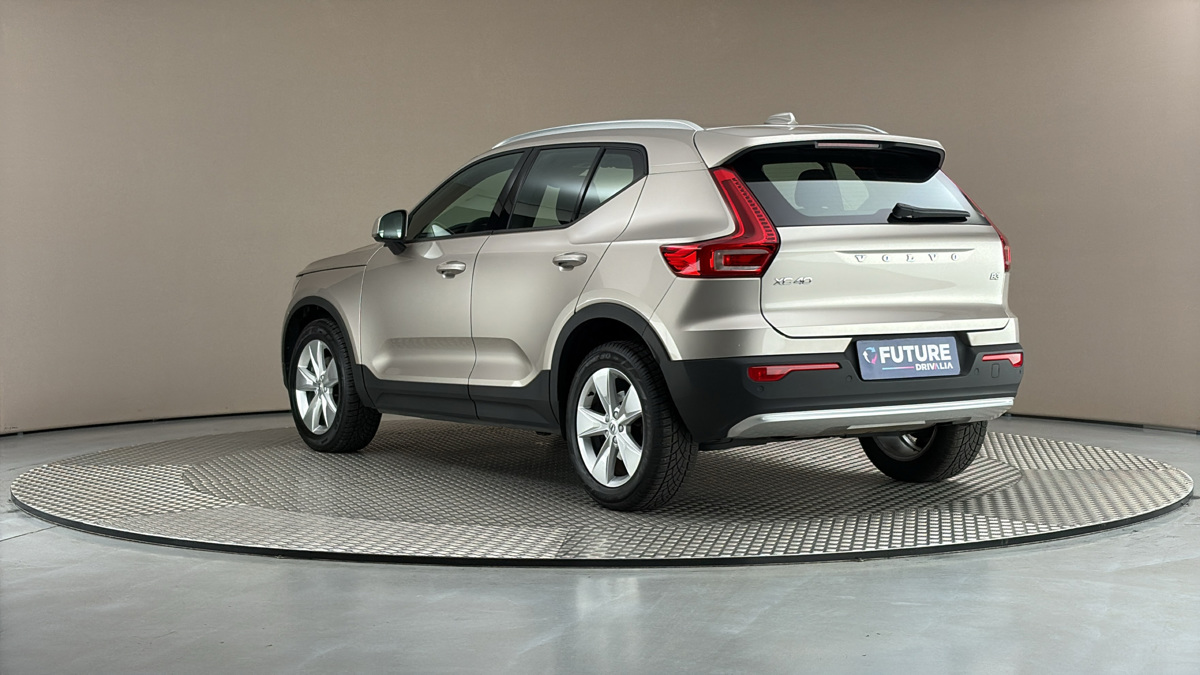 Volvo XC40 - 2
