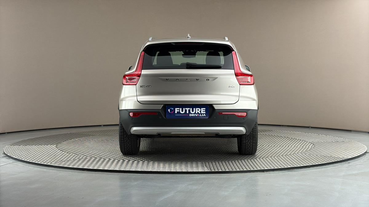 Volvo XC40 - 5