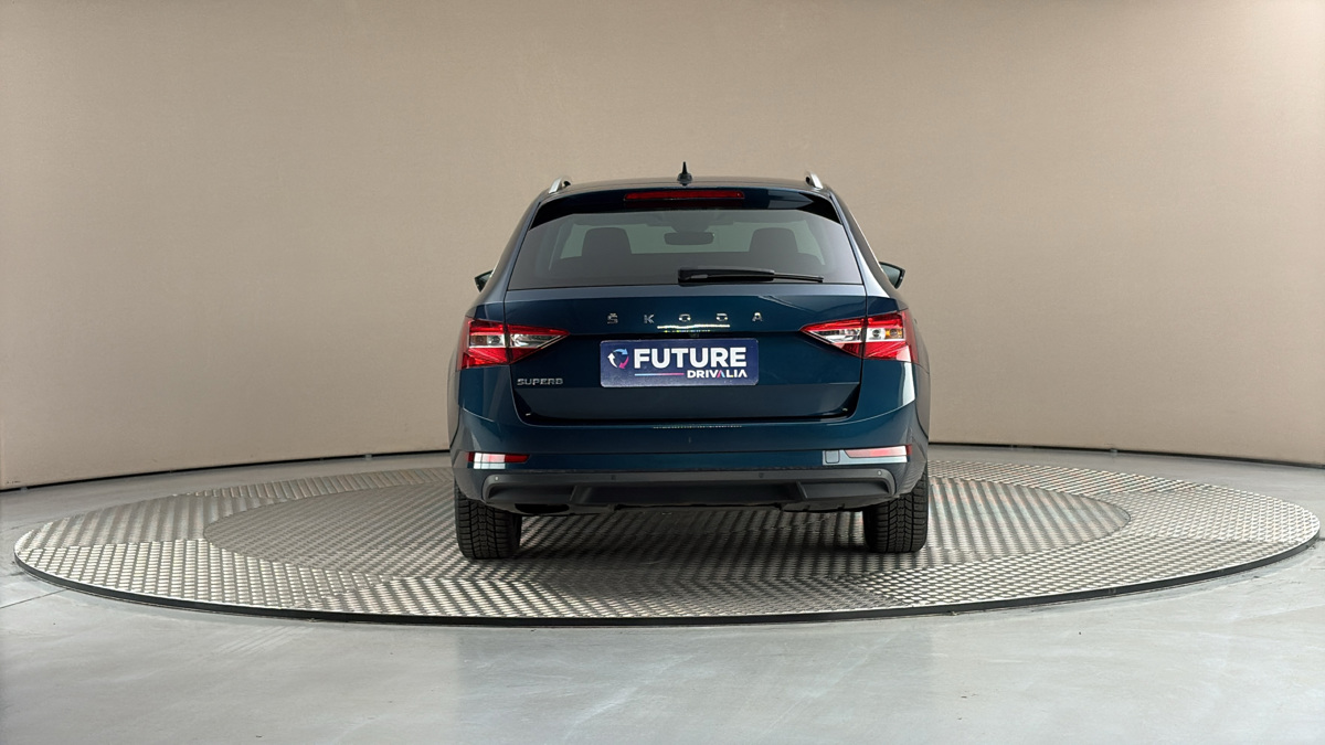 Škoda Superb - 5