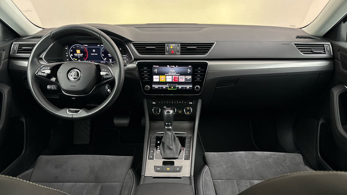 Škoda Superb - 8